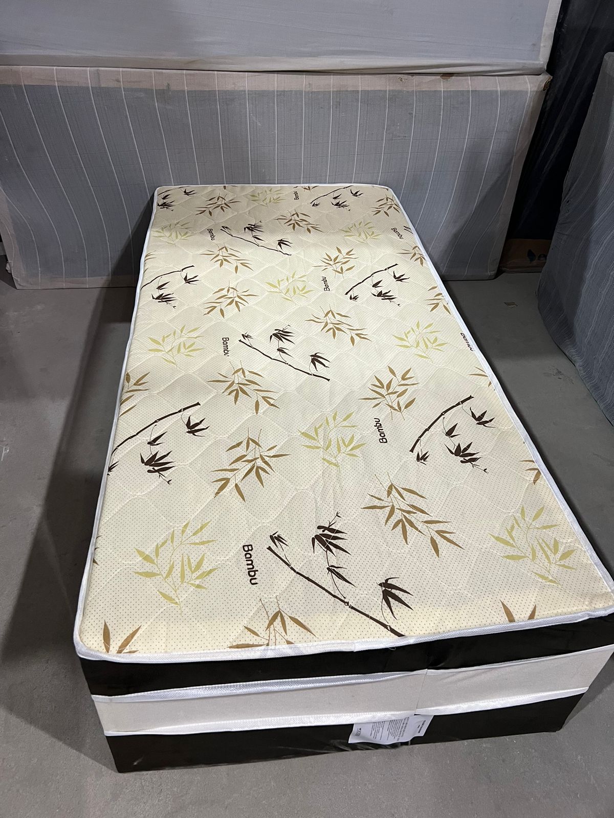 CAMA BOX CONJUGADA RUBI LUXO | SOLTEIRO | VERMELHO
