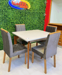 Mesa Abeille com 4 Cadeiras Malaga